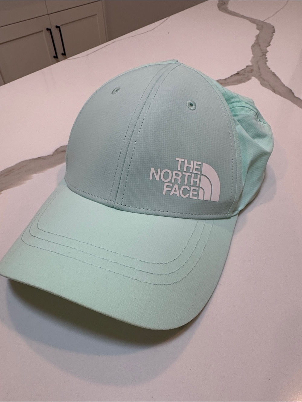 NWOT The North Face Mint Green Baseball Cap Hat Pony Slit SIZE S-M